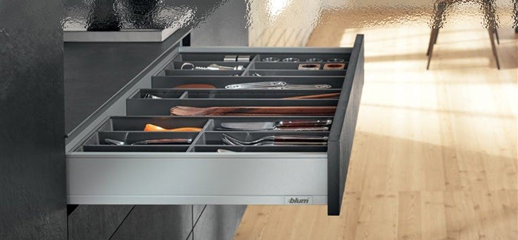 Pestřejší nabídka LEGRABOX