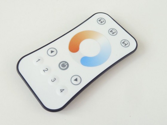 TL-dálkový CCT ROUND LED ovladač 4 kanálový