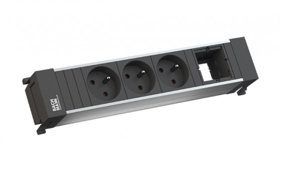 BACHMANN 916.0621 zásuvková jednotka 3x 230V Francouzská + 1 volný modul