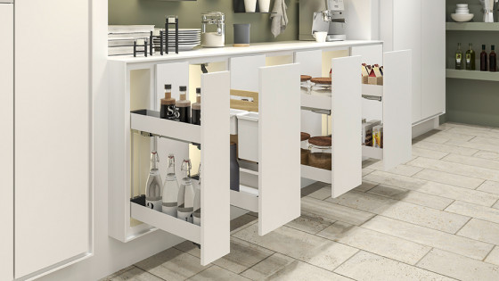 KES 002140 K-Line, boční koš, 150mm, 90° 3D, bílá