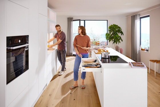 K-BLUM Antaro, zásuvka N 450mm/30kg, Blumotion/TOB, bílá, Inserta