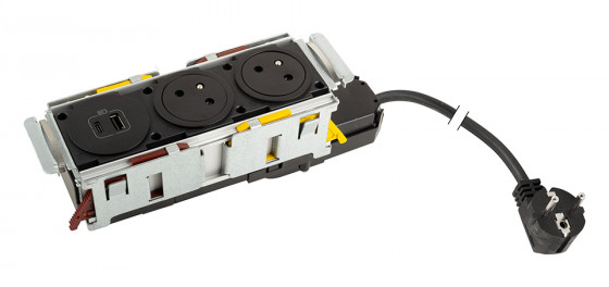 LEGRAND DisqIn 2x230, 1x USB A+C. černá