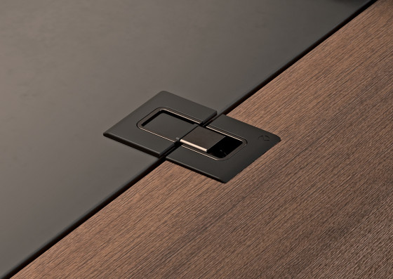 IF Kimana Skin, závěs naložený, spodní výklop, černý nikl