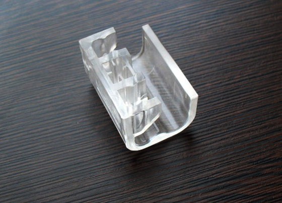 VIBO sada plastových úchytů pro příslušenství šatního rámu