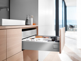 K-BLUM Antaro, zásuvka K 550mm/30kg, Blumotion/TOB, šedá, vrut