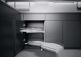 K-KES LeMans II, police a uchycení, Arena Classic, bílá/stříbrná, P, min 1265