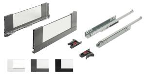 K-StrongMax Uni 18 zásuvka H185/550mm bok sklo, bílá