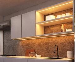 K-StrongLumio LED COB 24V 12W/m teplá, Surface stříbrná, krytka průsvitná, 2m