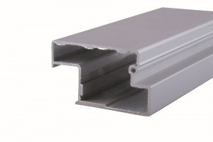 REHAU koncová lišta hliníková s přesahem spodní díl