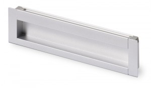 HETTICH 9071071 Úchytka Nidum 128 eloxovaný hliník zápustná