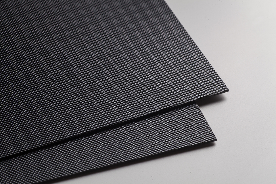 K-StrongMax 16 zásuvka H121/500mm, šedá, protiskluz Ago-Kristall 800 černá